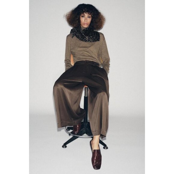 ZARA LEATHER LOAFERS WITH HIGH VAMP - Picture 2 of 7